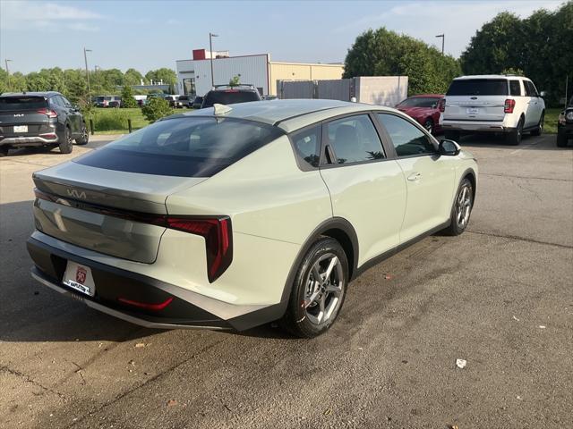 new 2025 Kia K4 car, priced at $23,682