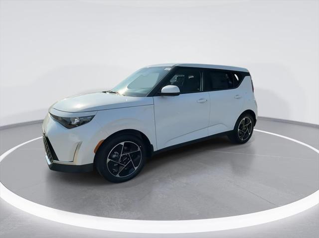 new 2025 Kia Soul car, priced at $24,882