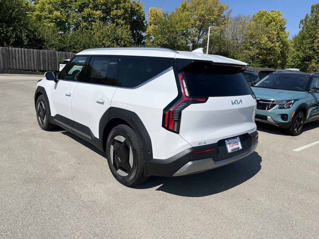 new 2026 Kia EV9 car, priced at $59,066