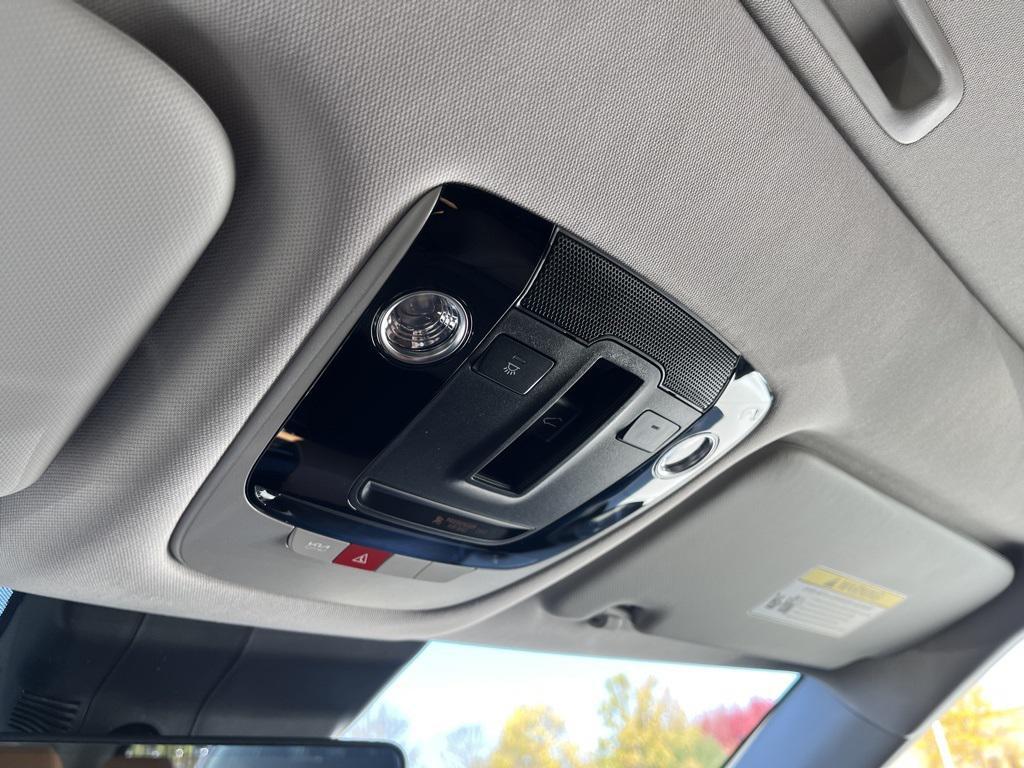 new 2026 Kia Seltos car, priced at $28,334