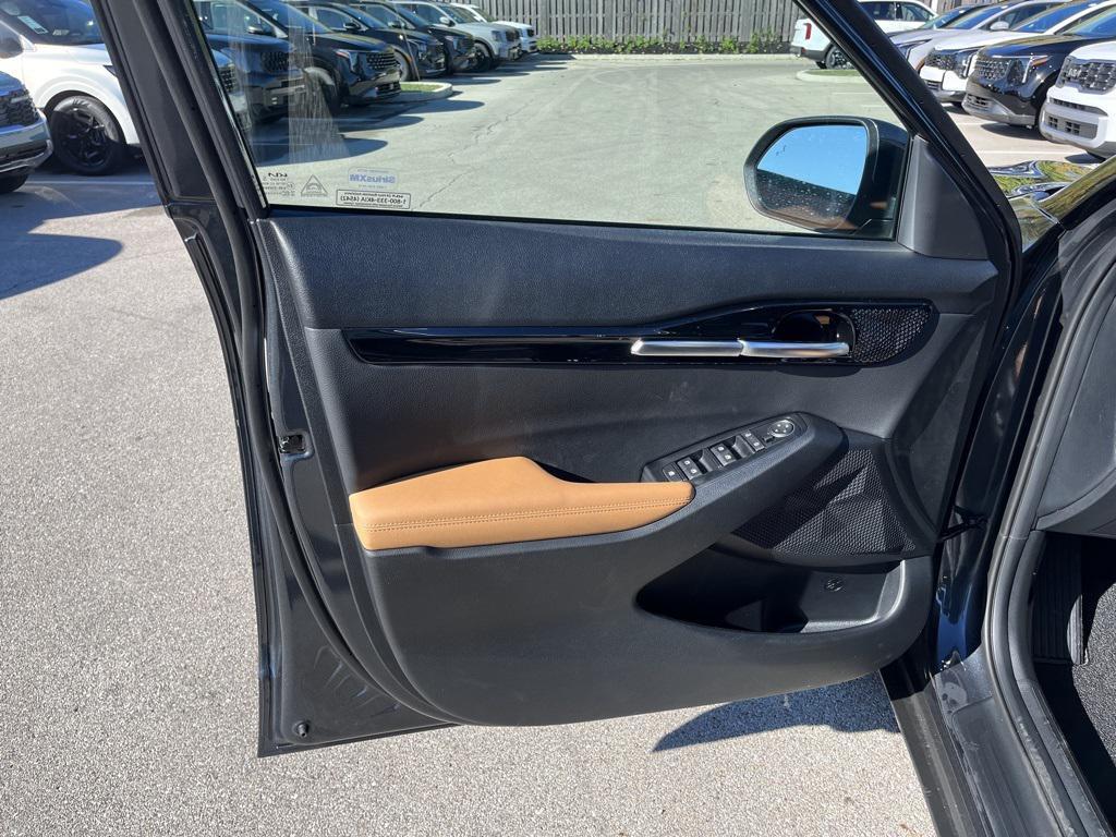 new 2026 Kia Seltos car, priced at $28,334