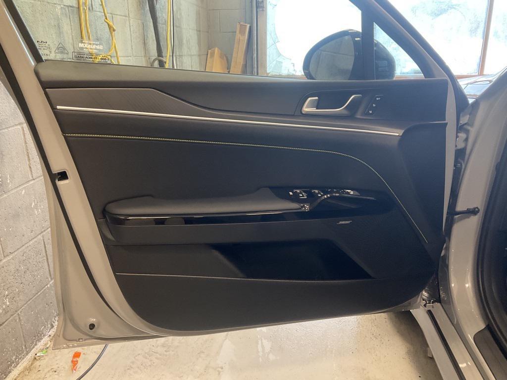 new 2026 Kia K5 car, priced at $40,031
