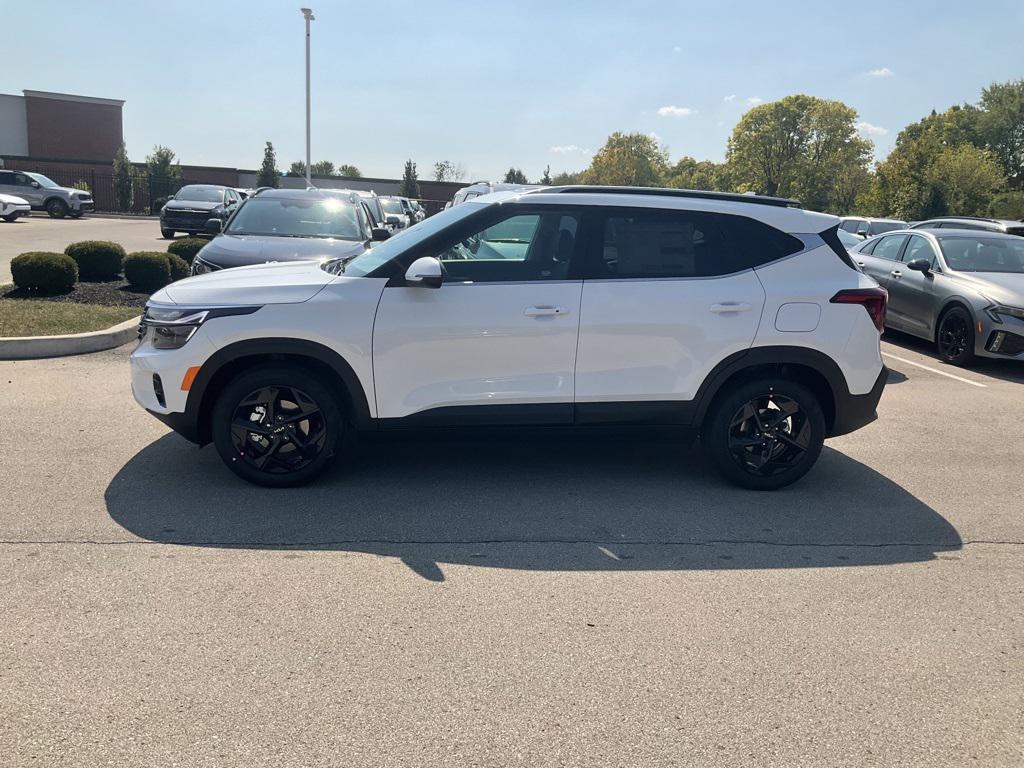 new 2026 Kia Seltos car, priced at $28,068