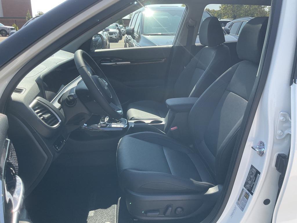 new 2026 Kia Seltos car, priced at $28,068