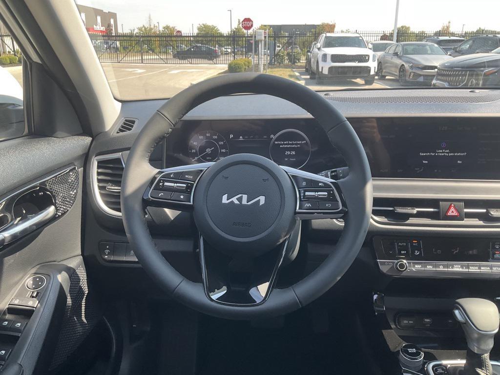 new 2026 Kia Seltos car, priced at $28,068