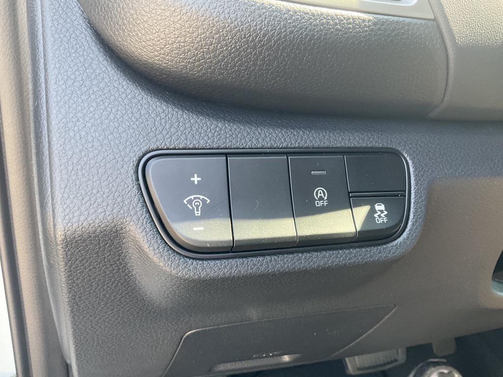 new 2026 Kia Seltos car, priced at $28,068