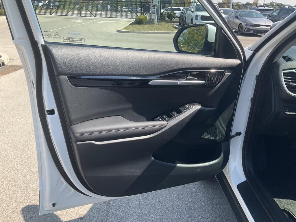 new 2026 Kia Seltos car, priced at $28,068