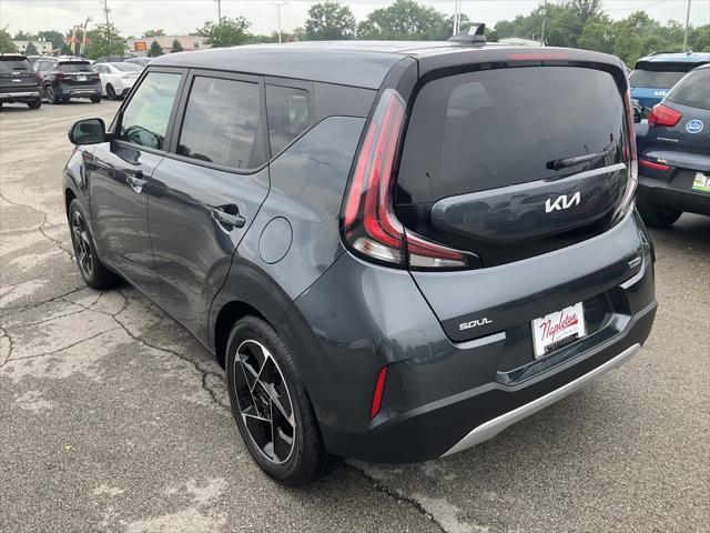 new 2025 Kia Soul car, priced at $24,742