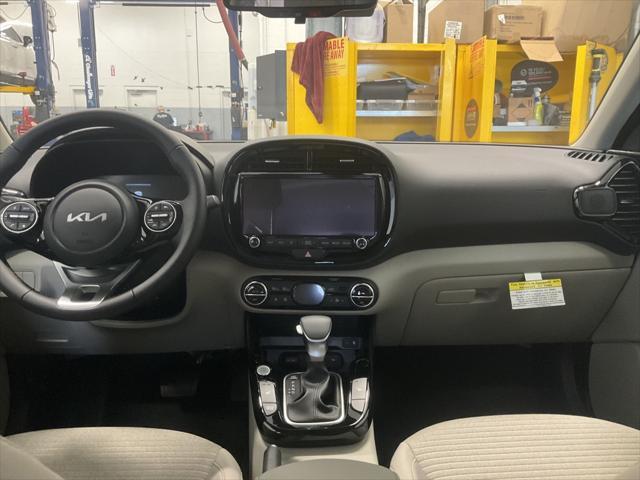 new 2025 Kia Soul car, priced at $24,742