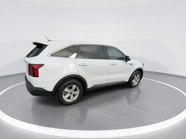 used 2023 Kia Sorento car, priced at $26,037