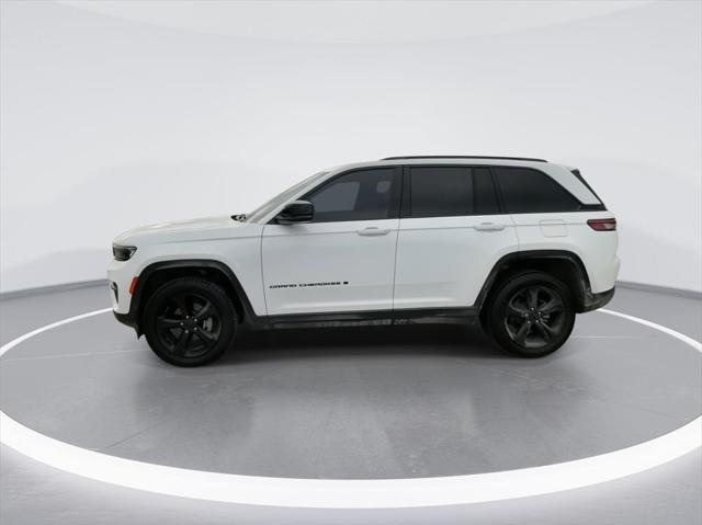 used 2023 Jeep Grand Cherokee car, priced at $29,801