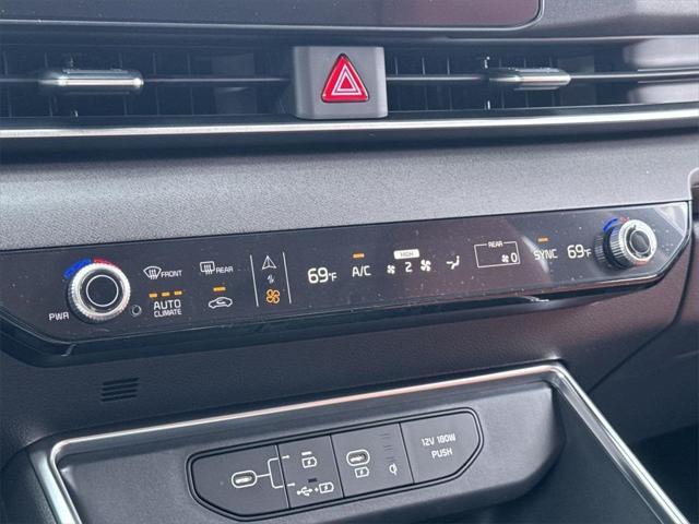 new 2025 Kia Carnival car, priced at $41,413