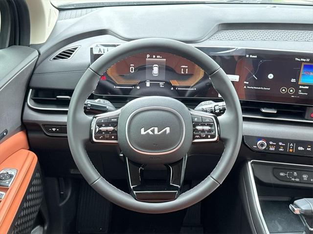 new 2025 Kia Carnival car, priced at $41,413
