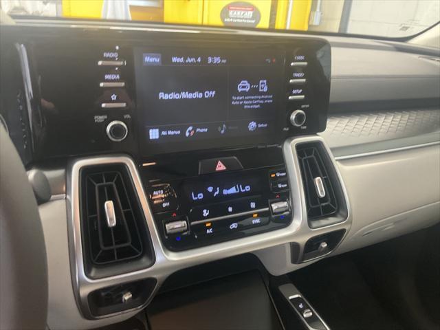 used 2021 Kia Sorento car, priced at $21,805