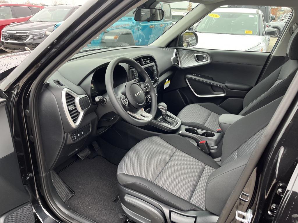 new 2025 Kia Soul car, priced at $22,011