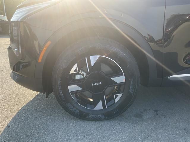 new 2026 Kia Sportage car, priced at $32,536