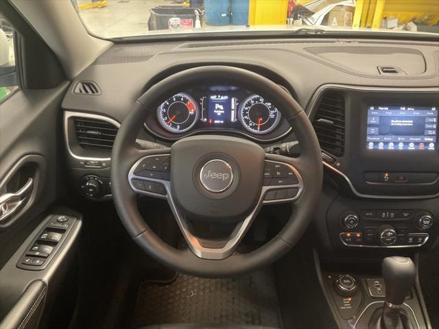 used 2019 Jeep Cherokee car, priced at $17,408