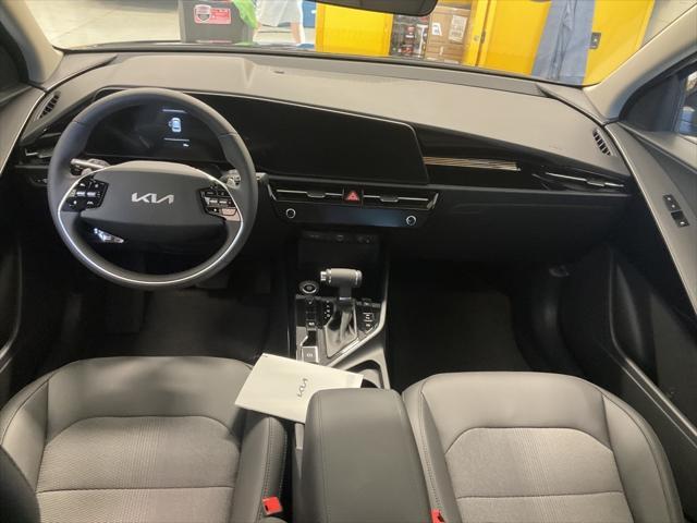 new 2025 Kia Niro car, priced at $30,133