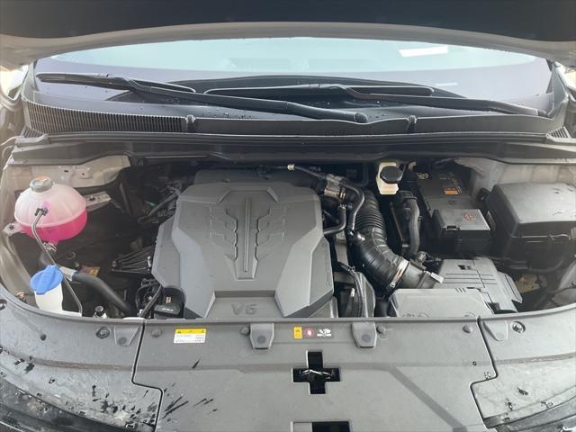 new 2025 Kia Carnival car, priced at $52,117