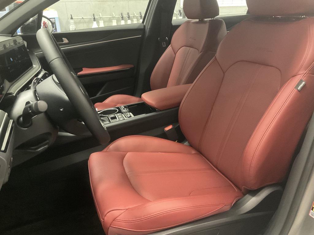 new 2026 Kia K5 car, priced at $31,569