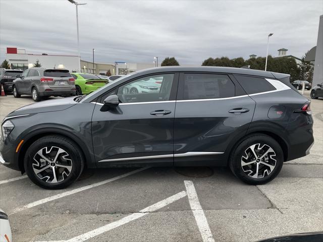 new 2025 Kia Sportage car, priced at $29,673