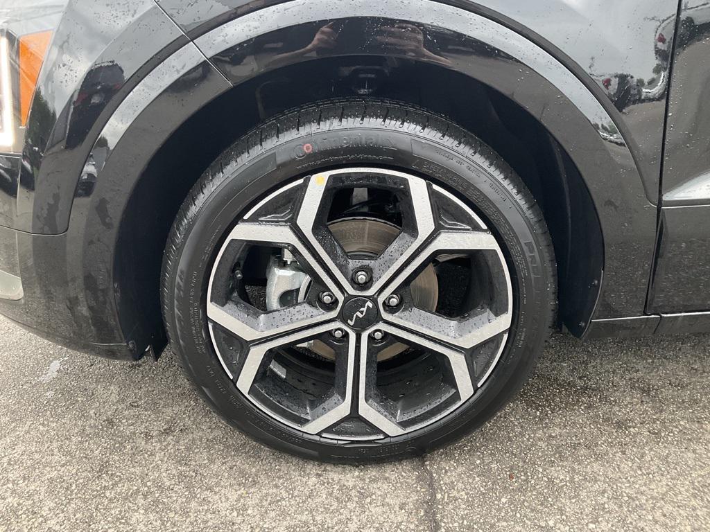 new 2025 Kia Niro car, priced at $32,685