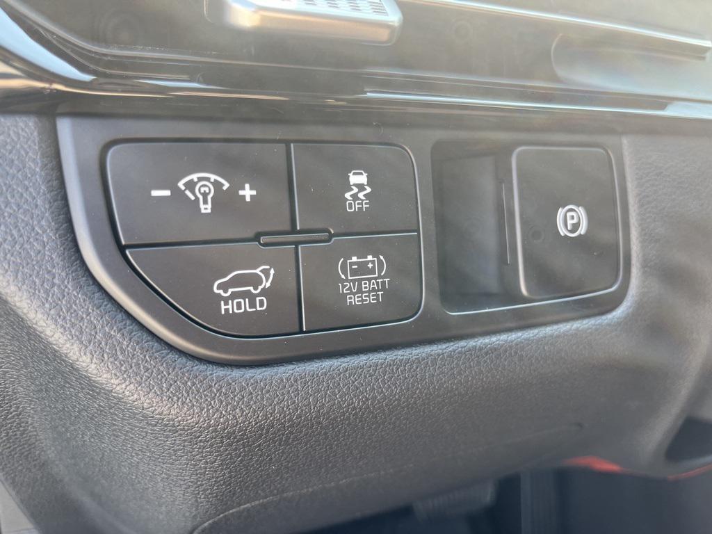 new 2026 Kia Sportage Hybrid car, priced at $36,015