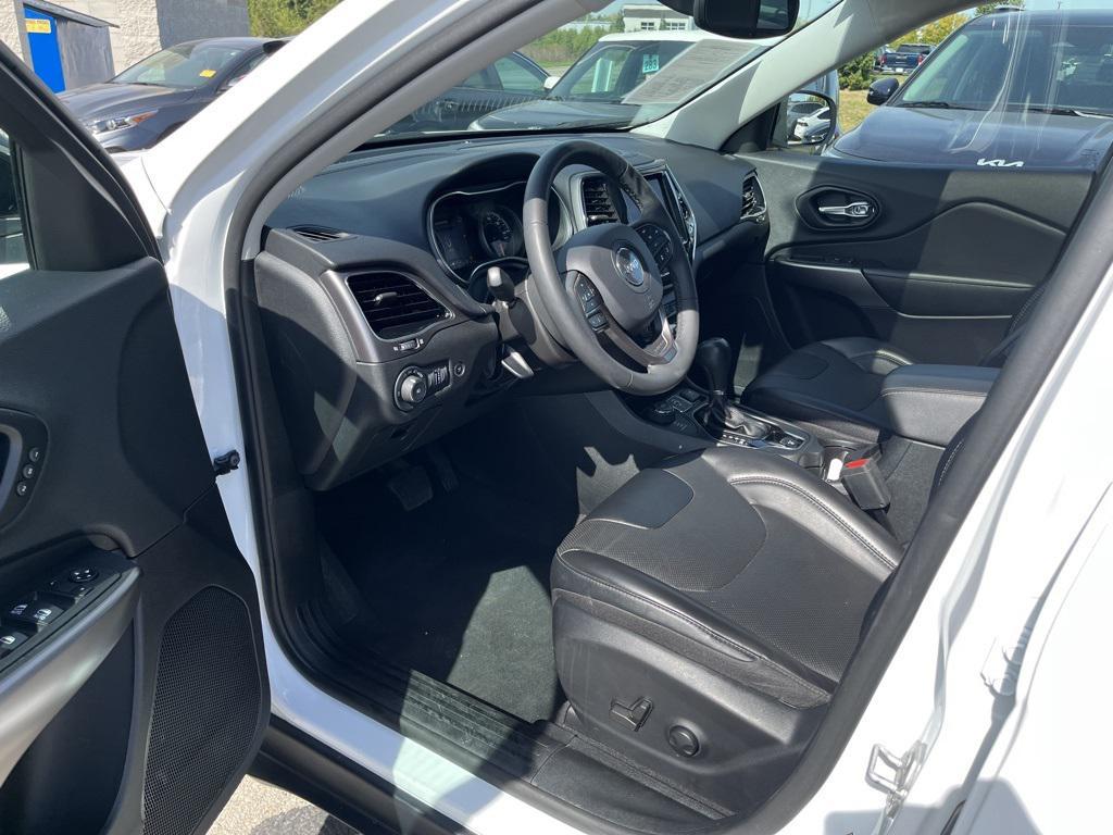 used 2022 Jeep Cherokee car, priced at $24,380