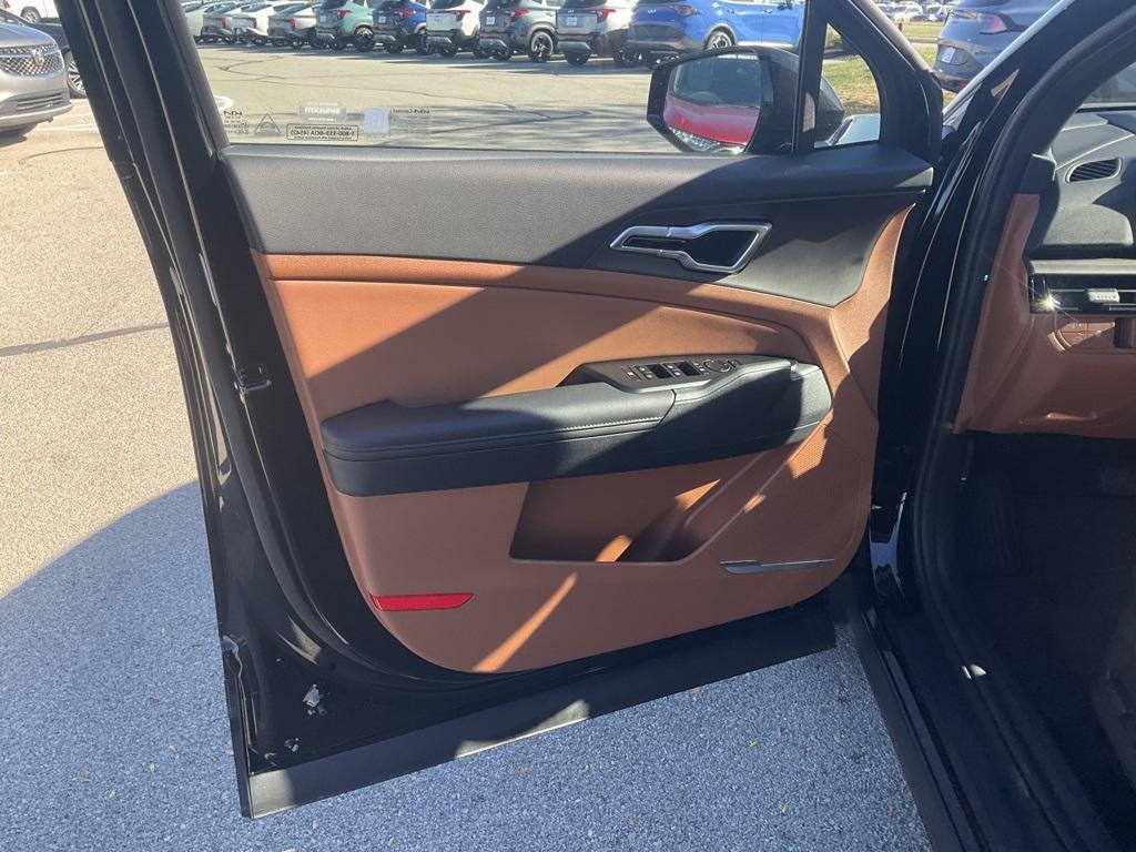 new 2026 Kia Sportage car, priced at $35,323