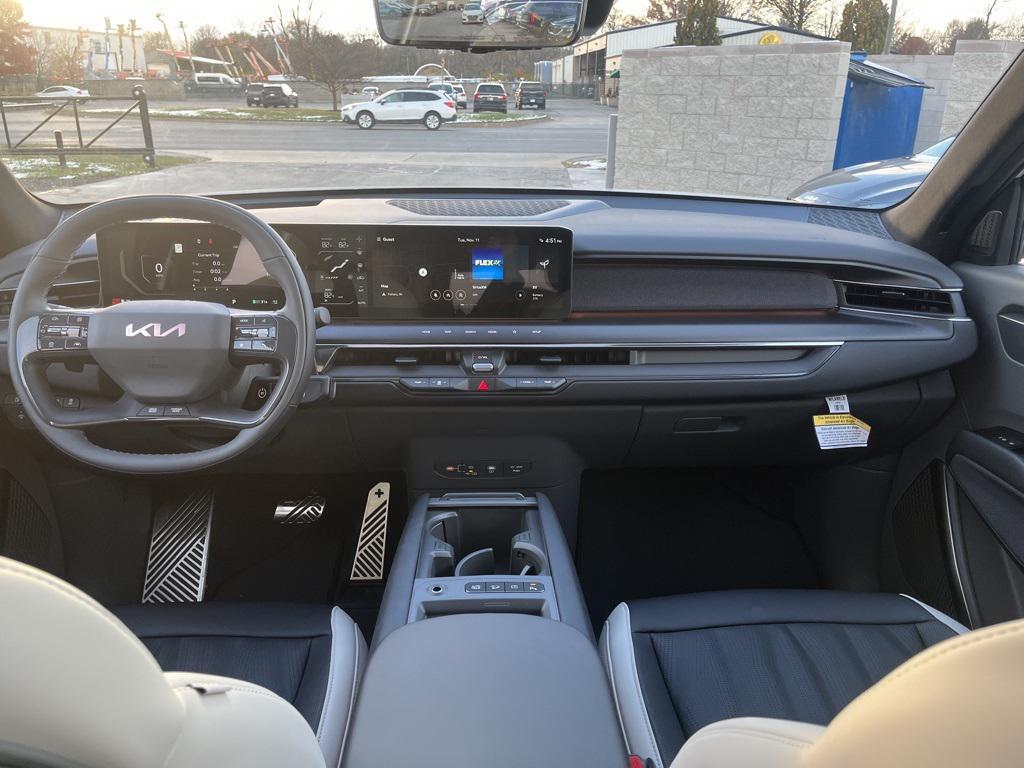new 2026 Kia EV9 car, priced at $62,903
