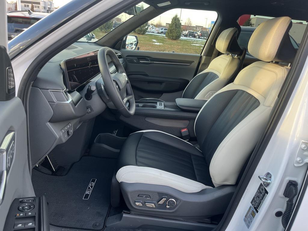 new 2026 Kia EV9 car, priced at $62,903