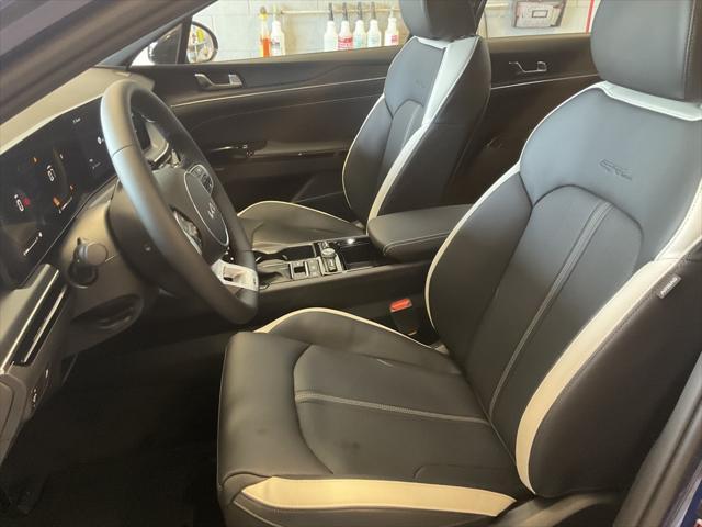 new 2025 Kia K5 car, priced at $31,493