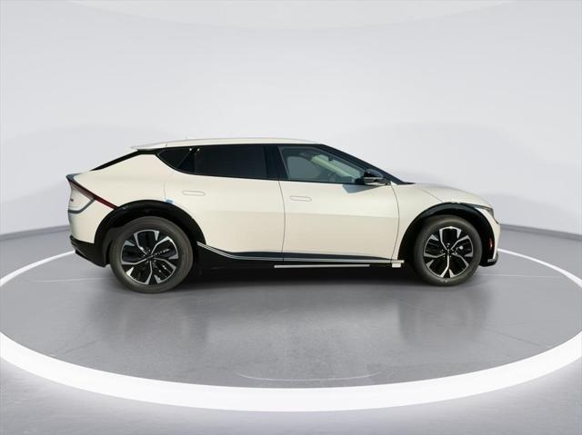 new 2024 Kia EV6 car, priced at $43,131