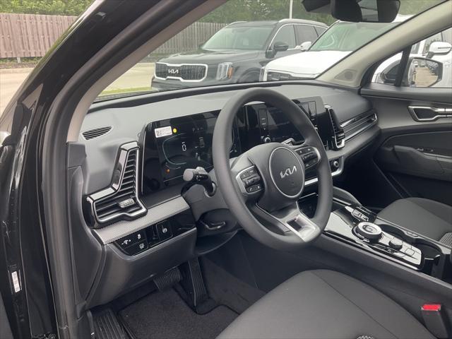 new 2025 Kia Sportage Hybrid car, priced at $30,135