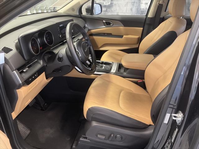 used 2024 Kia Carnival car, priced at $30,752