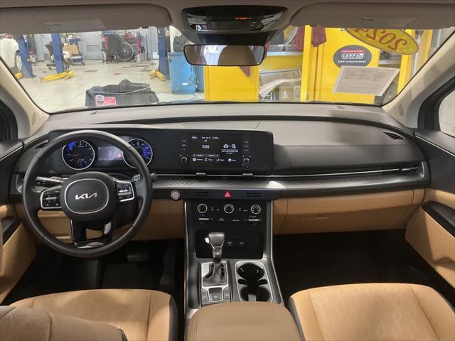 used 2024 Kia Carnival car, priced at $30,752