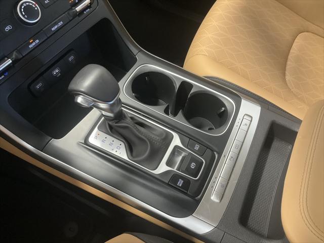 used 2024 Kia Carnival car, priced at $30,752