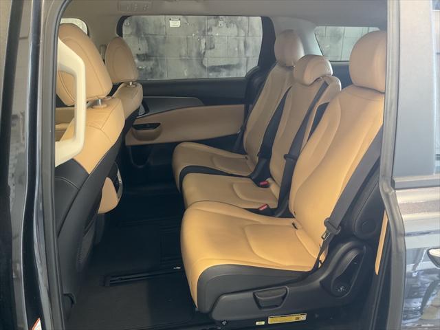 used 2024 Kia Carnival car, priced at $30,752