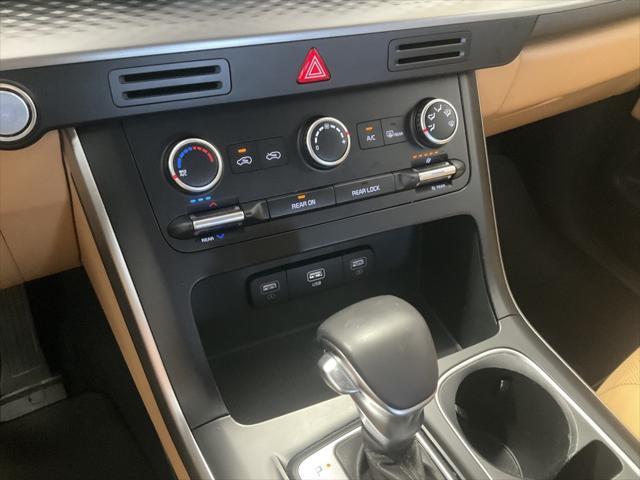 used 2024 Kia Carnival car, priced at $30,752