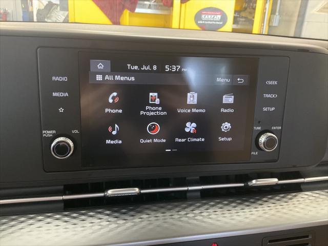 used 2024 Kia Carnival car, priced at $30,752