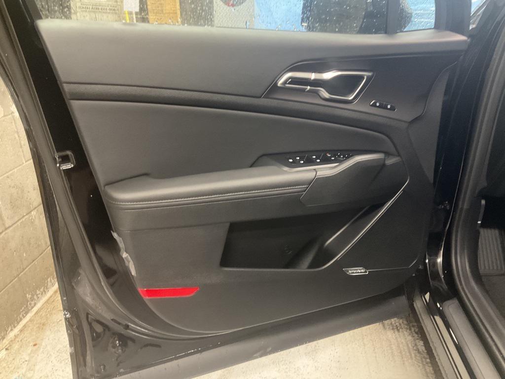new 2026 Kia Sportage car, priced at $34,072