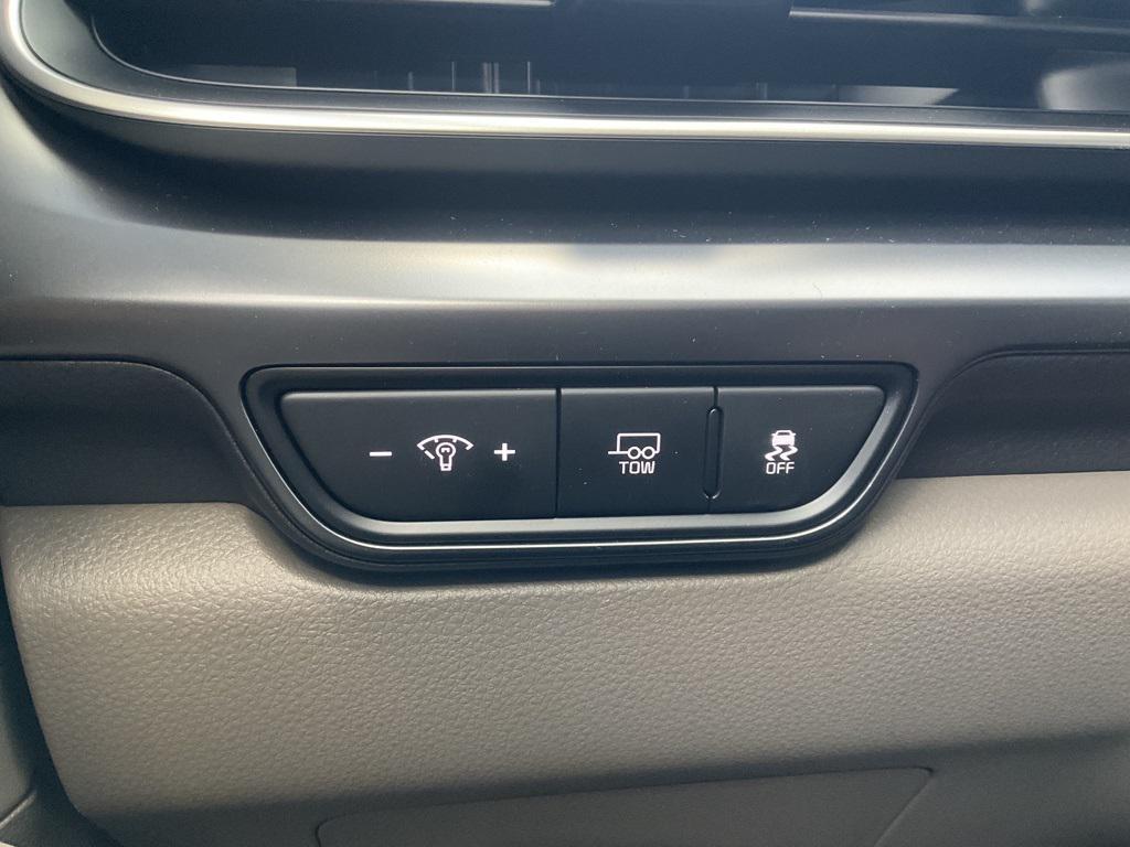 new 2026 Kia Carnival Hybrid car, priced at $40,556