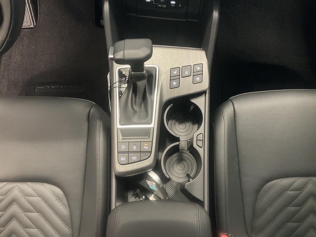 new 2026 Kia Sportage car, priced at $39,672