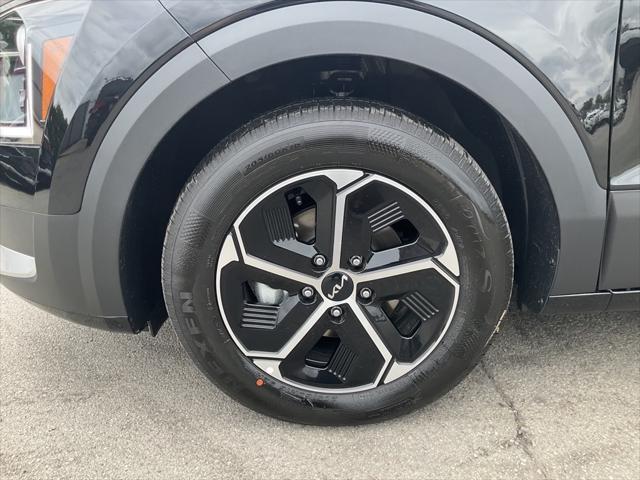 new 2025 Kia Niro car, priced at $29,970