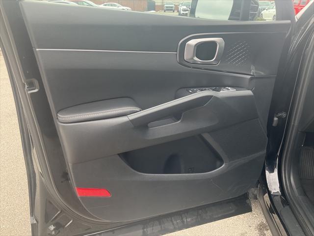 used 2024 Kia Sorento car, priced at $29,602