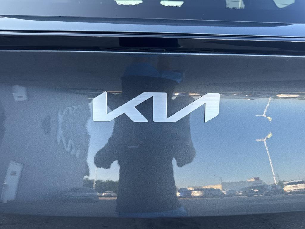 new 2025 Kia Sportage Hybrid car, priced at $28,672