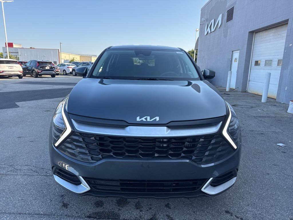 new 2025 Kia Sportage Hybrid car, priced at $28,672