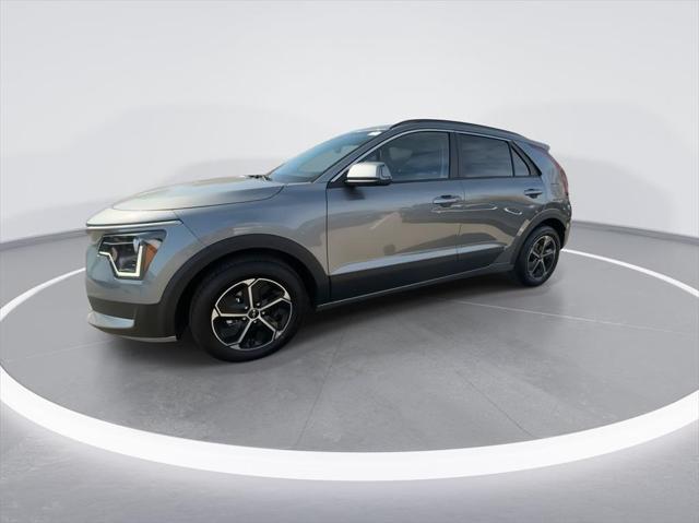 new 2025 Kia Niro car, priced at $30,086