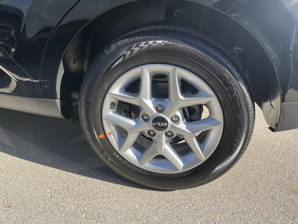 new 2025 Kia Soul car, priced at $22,011