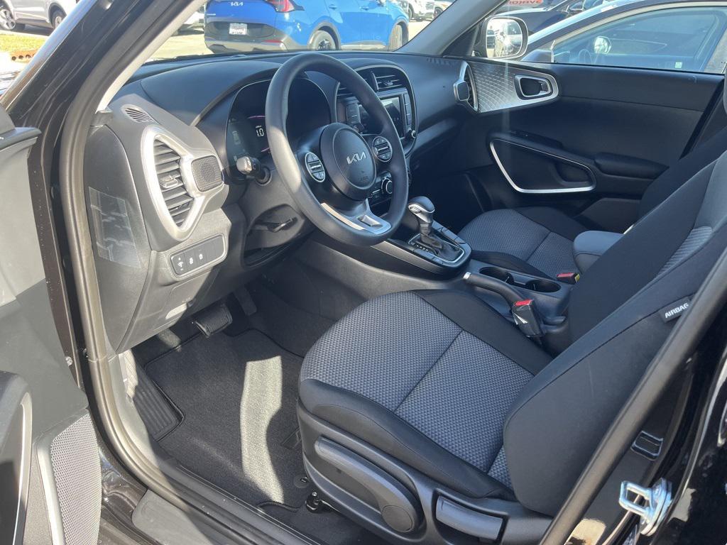new 2025 Kia Soul car, priced at $22,011